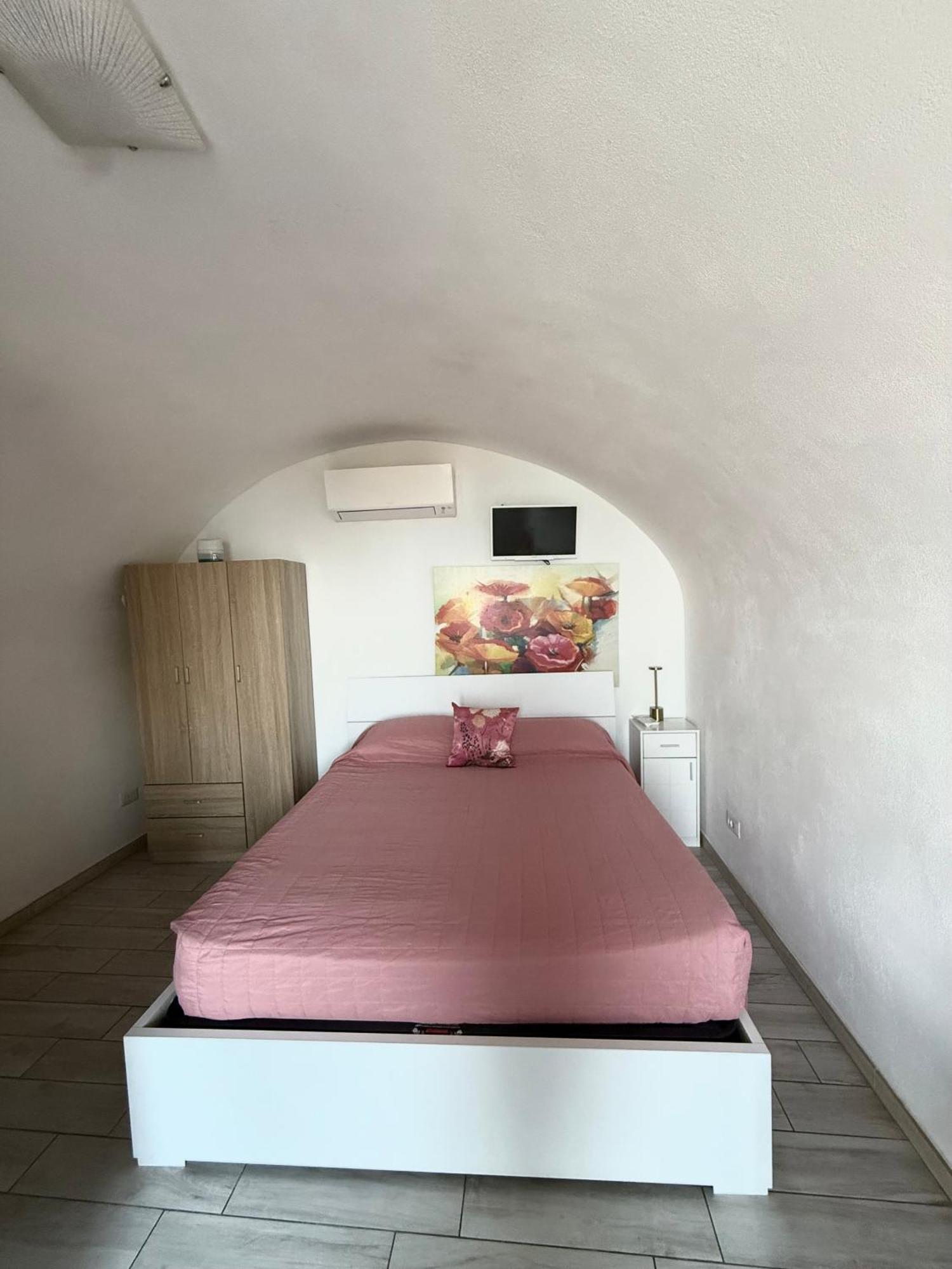 Agriturismo Un Mare Di Fiori Ventimiglia Exterior photo